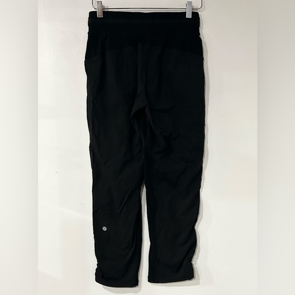 Lululemon Dance Studio Crop II *Unlined 25" in Black 4 - Picture 3 of 8